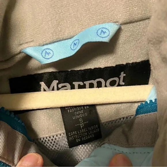 Marmot  blue ski jacket - Picture 6 of 8